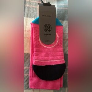 Circle G Ladies Crew Socks Size XS/S(5-8 )NEW Pray for Birdies Knockout Pink